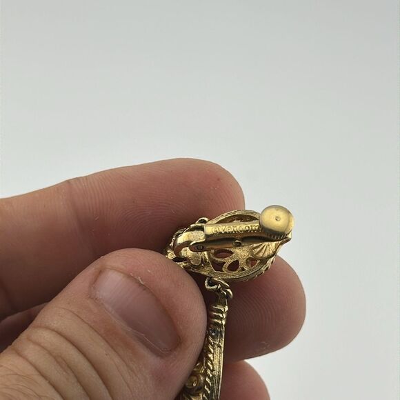 Vintage gold tone Vendome earrings - Picture 2 of 2